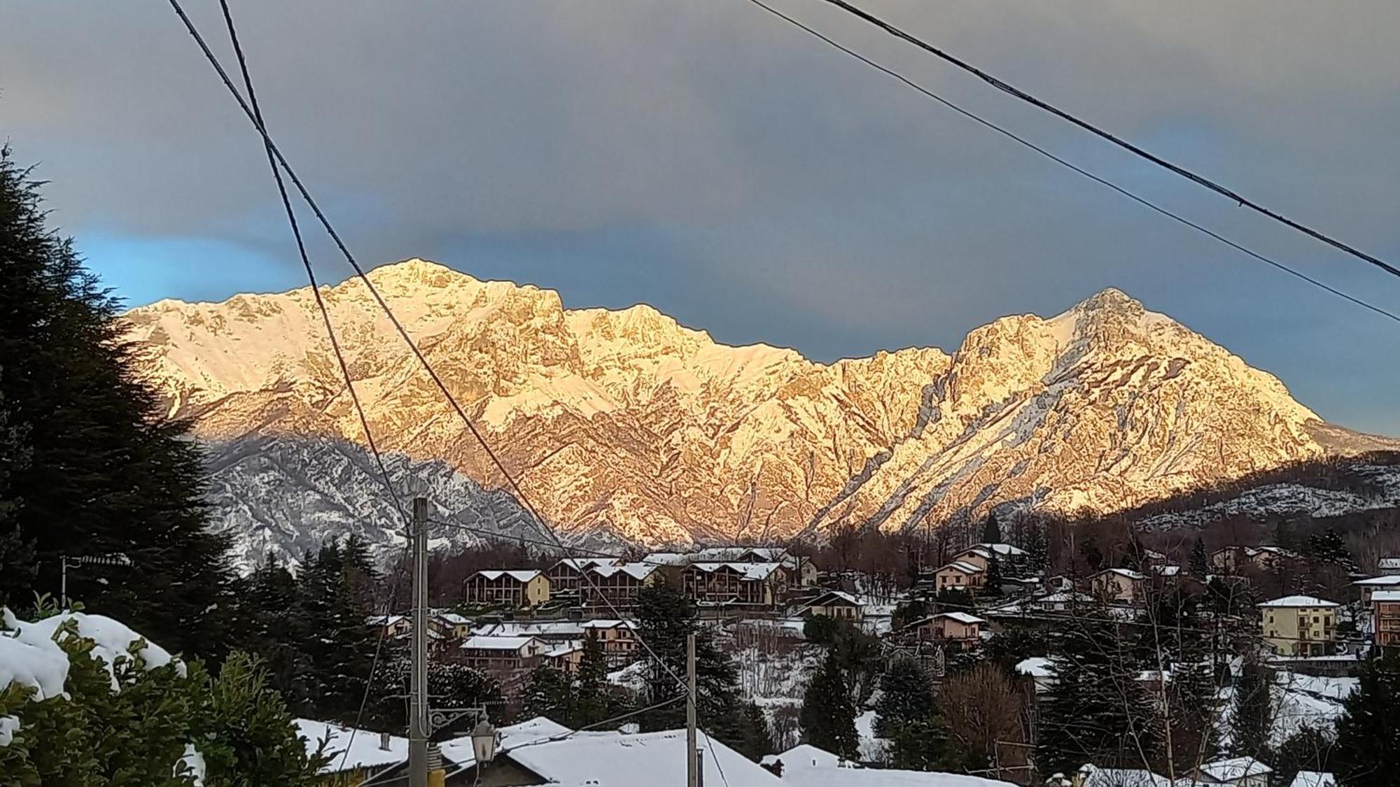 Mansardhouse Zona Bellagio Apartman Magreglio Kültér fotó
